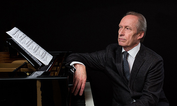 Joël Capbert. Photographie David Ferrière.
