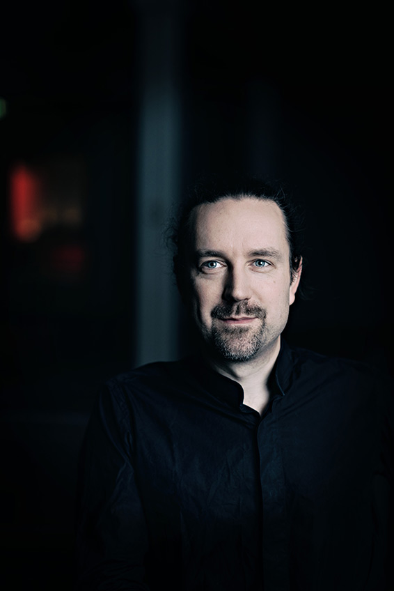 Julien Chauvin.