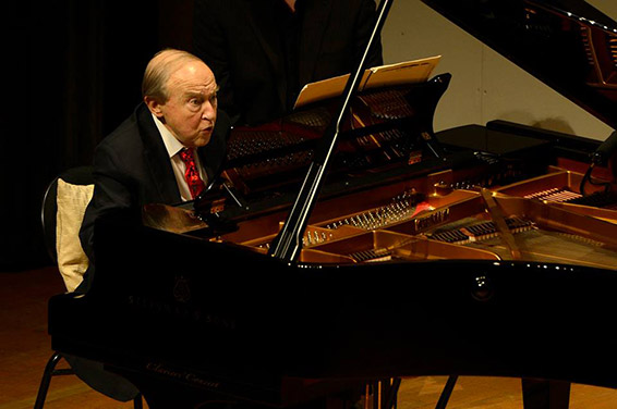 Menahem Pessler