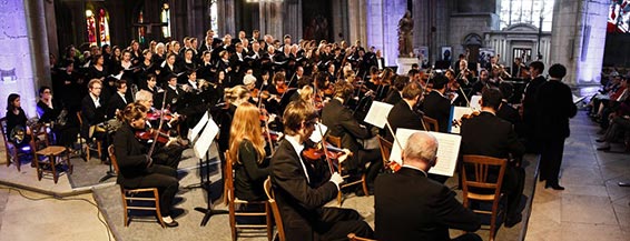Orchestre (et chœur) symphonique des Concerts nivernais. Photographie © D. R.