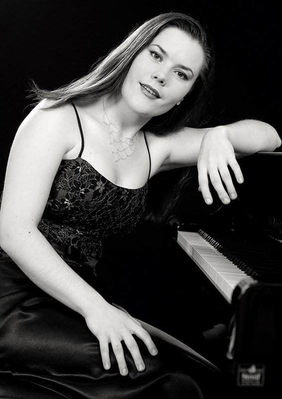 Anna Ulaieva. Photographie © Peter Purgar. 