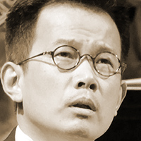Yijie Shi,
