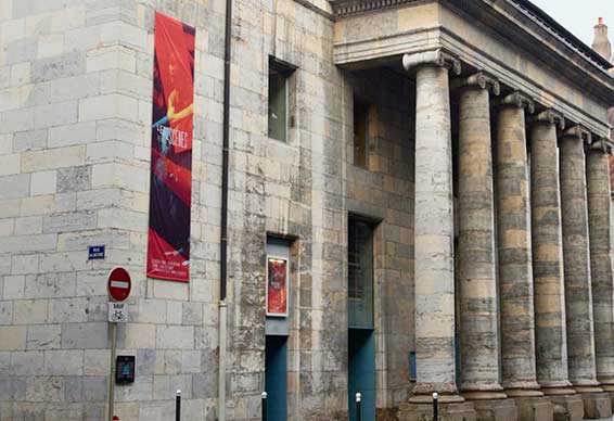 Théâtre Ledoux, Besançon. Photographie © Office de tourisme de Besançon.