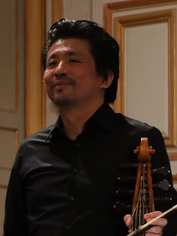 Atsushi Sakaï, Grand salon des Invalides, 28 avril 2025. Photographie © musicologie.org.