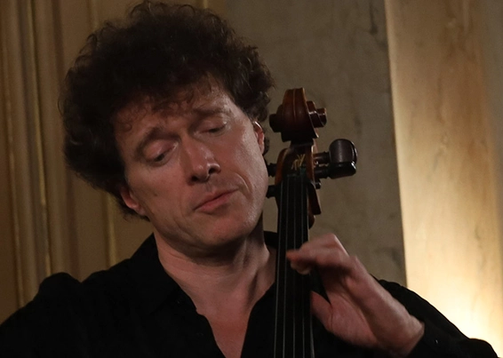 François salque, Festival Érard, 11 octobre 2025. Photographie © musicologie.org.