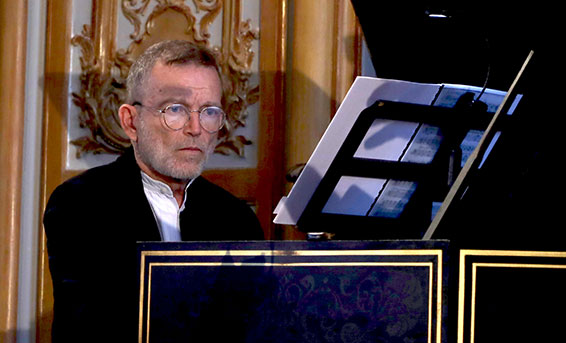 Christpophe Rousset, Grand salon des Invalides, 28 avril 2025. Photographie © musicologie.org