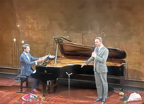 Hélio Vida et Huw Montague Rendall à Athénée Théâtre Louis-Jouvet, 20 avril 2026. Photographie © musicologie.org.