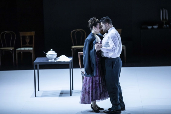 Werther, Opéra-comique, janvier 2026, Pene Pati (Werther), Adèle Charvet (Charlotte). Photographie © Jean-Louis Fernandez.