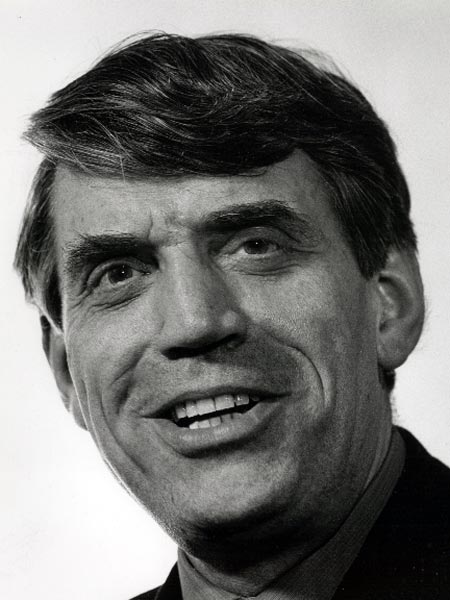 John Gardner en 1964