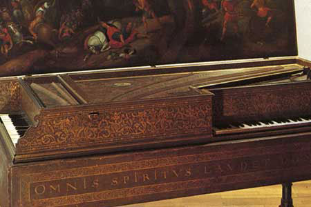 Clavecin couplé avec un virginal. Joannes Ruckers