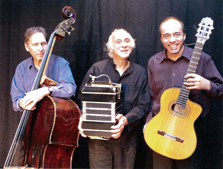 Trio Esquina