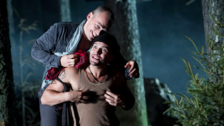 Christopher Maltman (Don-Giovanni) et Adrian Sâmpetrean-(Leporello)