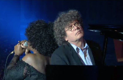 Liz McComb et Bertrand Richard.