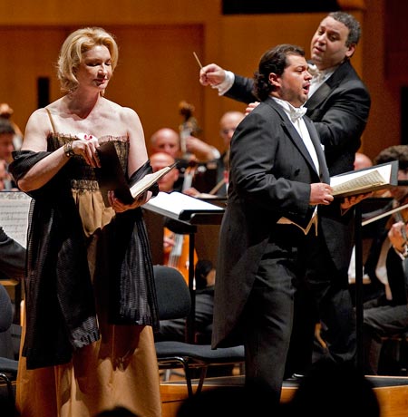 Annick Massis (Amina), Celso Albelo (Elvino), et le maestro Antonino Fogliani