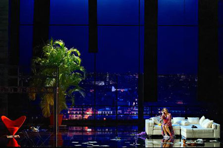 Barbara Haveman dans La voix humaine, Opéra de Nice. (photo © D.Jaussein).