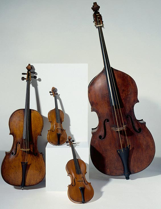 Le violon, instrument de musique de la famille des cordes frottées